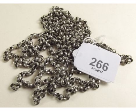 A silver chain 67g