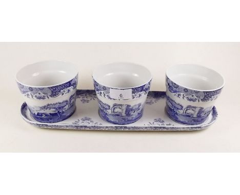 A Spode Italian set of three flower pots on stand