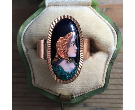 Continental dress ring with enamel inset