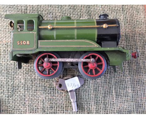 Hornby clockwork railway engine 5508.