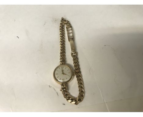 A vintage ladies Tudor Rolex watch with a 9ct gold matching Rolex bracelet attached approx 15.2g (a)