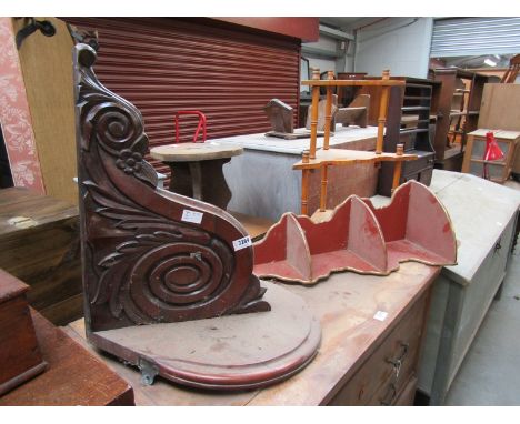 A Victorian mahogany wall bracket of scrolled form and two corner shelves (3)