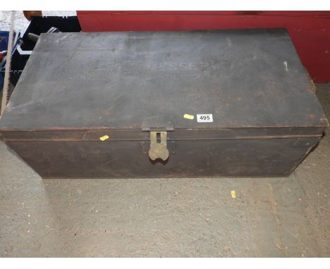 Vintage Metal Trunk 