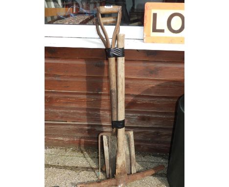 Quantity of Garden Tools 