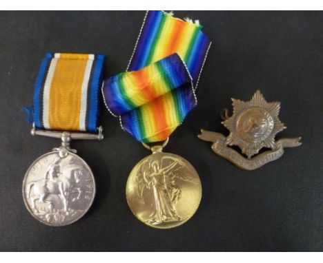 World War I - Duo to 5575 Pte  E K  Woodward Worc R with cap badge 