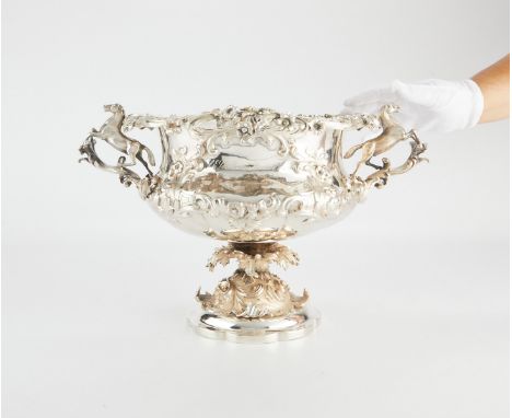 Charles Reily and George Storer, England. Large sterling trophy, punch bowl or tureen, 1840. The sterling tureen is decorated