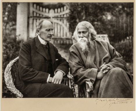Schlemmer, Rodolphe. Romain Rolland und Rabindranath Tagore im Garten von Rollands Villa Lionette in Villeneuve-Montreux. Ori