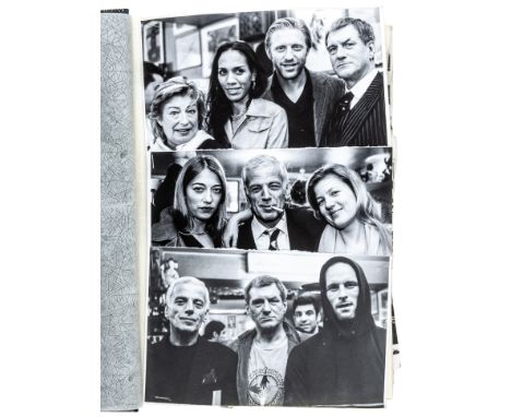 Paris Bar, Berlin - - Kneihsl, Erwin. Paris Bar. Album mit ca. 350 Original-Photographien. Vintages. Silbergelatine auf Kodak