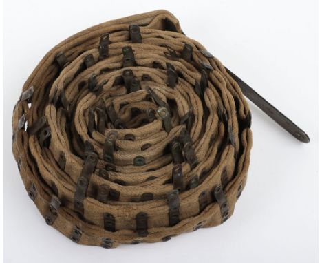 WW1 Vickers Machine Gun Ammunition Belt: Complete belt metal work and brass end tab, which is stamped with arrow, EFD 303 250