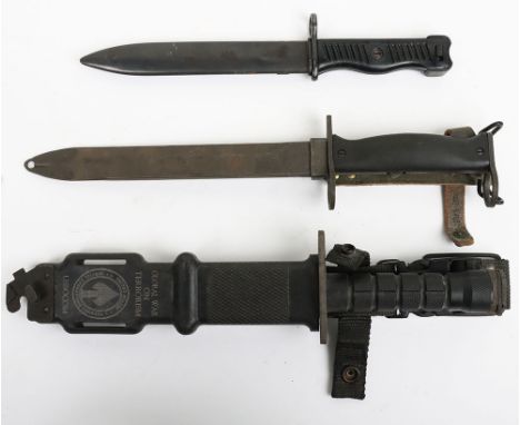US Commemorative M9 Bayonet: United States Special Operations Command bayonet with gilt details to blade 1 of 500 limited edi