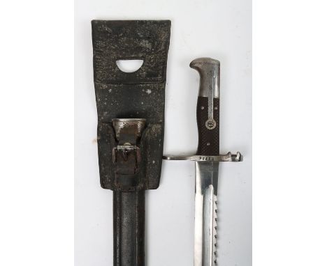Swiss M1878 Sawback Pioneer Bayonet: Clean sawback blade with makers S.J.G.. NEUHAUSEN, complete with metal and leather scabb