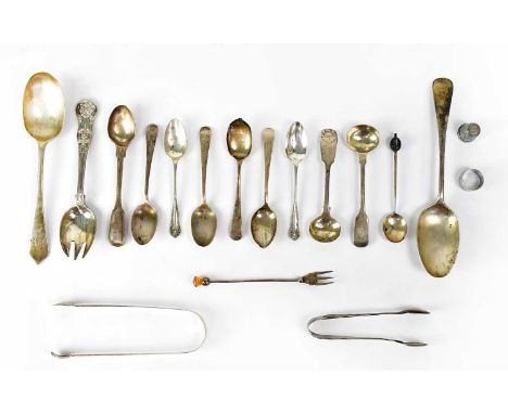 Hallmarked silver items, to include a George VI pickle fork with thistle-shaped finial, Adie &amp; Lovekin, Birmingham 1945, 
