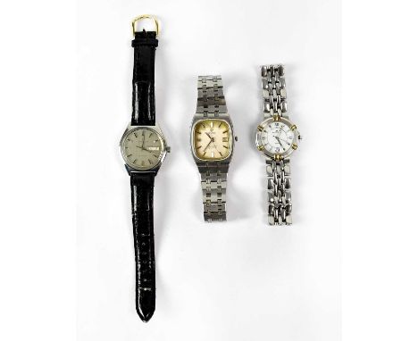 OMEGA; a Seamaster wristwatch, the silvered dial set with baton numerals and date aperture, on stainless steel flexible strap
