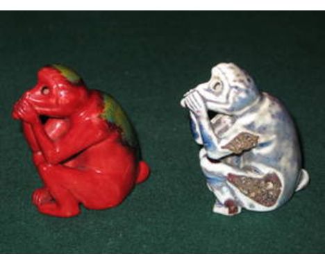 TWO BERNARD MOORE MINIATURE CERAMIC MONKEYS, BOTH INITIALLED 'BM' TO BASE (ONE AT FAULT), APPROXIMATELY 8cm HIGH 