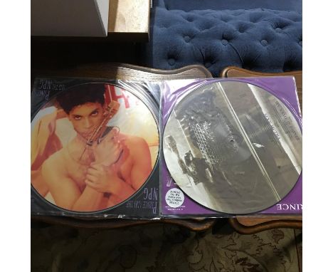A Lot of two vintage PRINCE Picture disc records 
