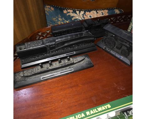 A Lot of four hand made coal models, Includes Titanic, 4468 Mallard loco &amp; tender, The Branch Line Loco &amp; Tender &amp