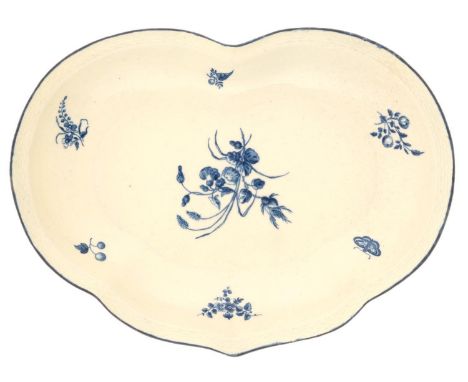 A WORCESTER BLUE AND WHITE OSIER MOULDED KIDNEY SHAPED DESSERT DISH, C1775-80&nbsp; transfer printed with the Wildflower Spra
