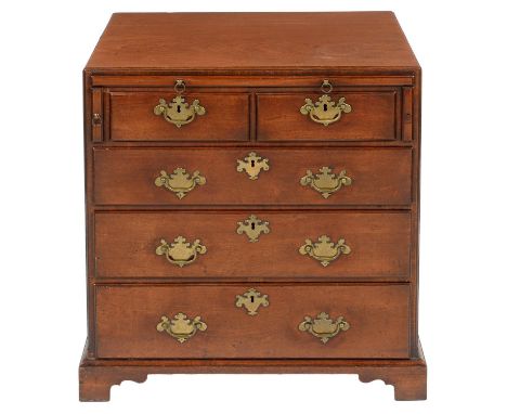 A GEORGE III&nbsp;MAHOGANY CHEST OF DRAWERS, C1780&nbsp;&nbsp; with caddy moulded top, oak brushing slide and lopers, on brac