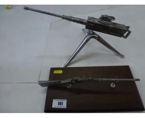 M2 BROWNING TABLE LIGHTER AND RIFLE ORNAMENT