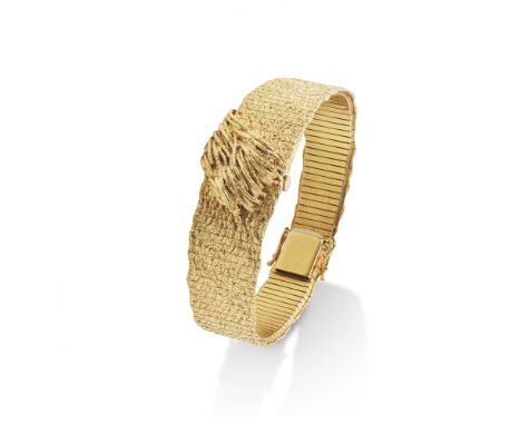 JUVENIA: MONTRE BRACELET DE DAME ORLe boîtier orné de fils d'or jaune texturés, ouvrant sur un cadran circulaire, sur un brac