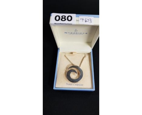 NEWBRIDGE PENDANT AND BANGLE