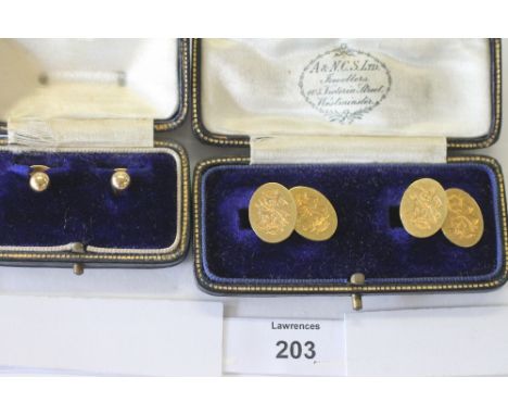 EPAULETTES & 18ct CUFFLINKS etc A Colonial Officers black epaulettes and brass GS badge. Together with a pair of cased 18Ct C