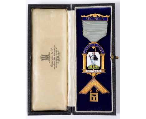 MASONIC 9ct MEDAL etc. A cased Secundus award in 9 ct gold, Pickwick Lodge No 5448. Top bar with Secundus in enamel front, ar