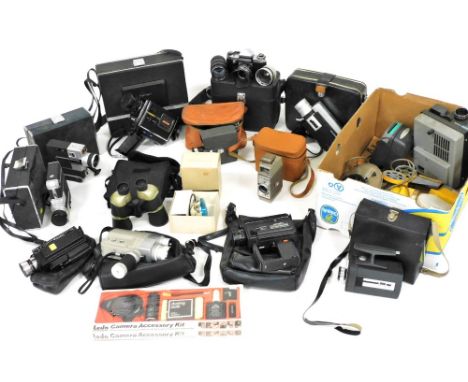 Cine cameras and 8mm movie cameras, including a Bell &amp; Howell two fifty two 8mm camera, and a Mansfield Holiday automatic