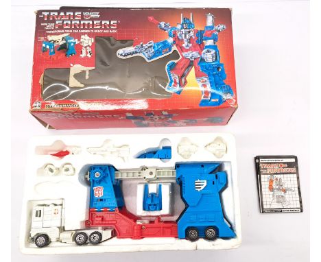 Hasbro Transformers G1 - 1985 City Commander Ultra Magnus, Good Plus to Excellent, unchecked for completeness or correctness,