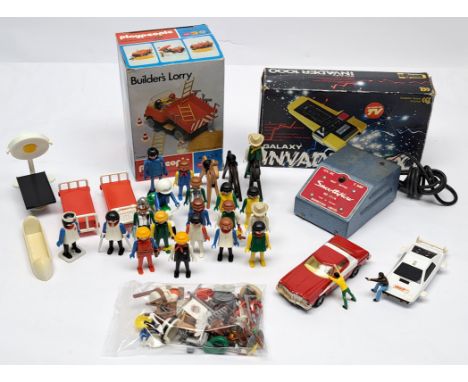 A mixed group to include Corgi Starsky &amp; Hutch Ford Torino (with 2x figures, 1 missing a hand), Corgi James Bond 007 Lotu