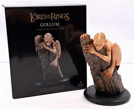 Sideshow Weta Lord of the Rings Gollum Statue, within Excellent box and trade carton, Excellent to Near Mint.