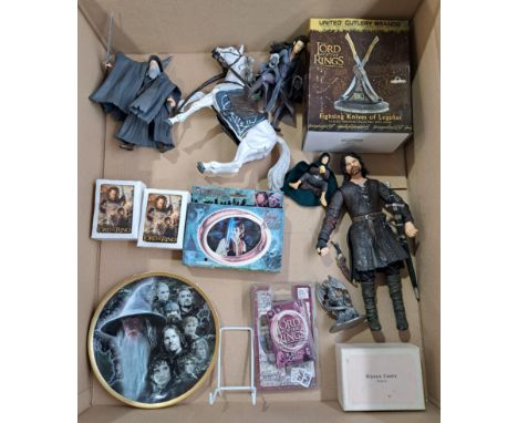 The Lord of the Rings mixed group including: United Cutlery The Lord of the Rings Fighting Knives of Legolas (1/3 scale),Danb