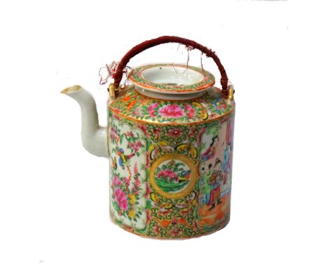 CHINESE EXPORT WARE FAMILLE ROSE PORCELAIN TEAPOT
circa 1900, with handpainted decoration, figural, rose and bird panels, wit