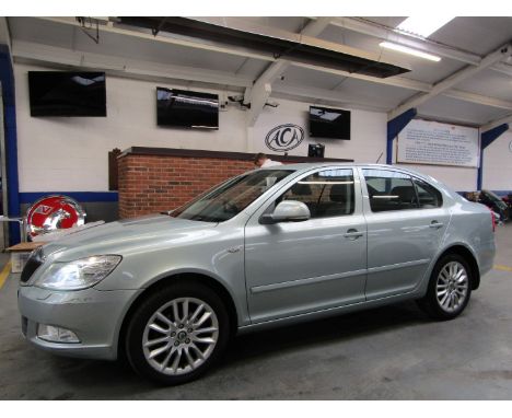 Make &amp; Model: Skoda Octavia L&amp;K TDI CRDate of Reg: LD12 EYBColour: Greencc: 1968MoT: 06-04-2023Fuel Type: DIESELMilea