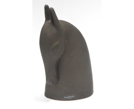 Anette Edmark Sweden, ceramic figurine of a horses head, (with label), 27cm high.