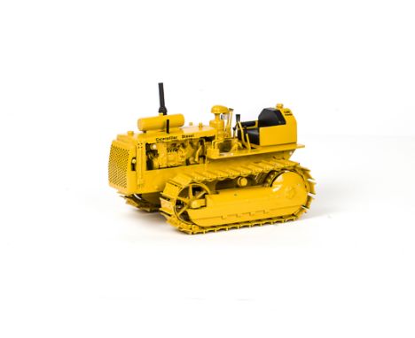 Gilson Riecke Models 1:16 CAT Model D4 Tractor, in original box, VG, box G-VG 