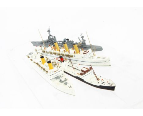 Mercator Albatross (AL) and other makers 1:1250 scale Waterline Models, M900 'Royal George', AL 64 Cargo/Passenger ship, AL 6