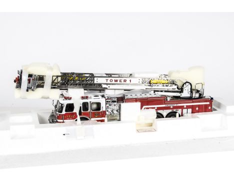 Franklin Mint 1:32 Emergency One HP 105 Platform Fire Engine, in original box, E, box F 