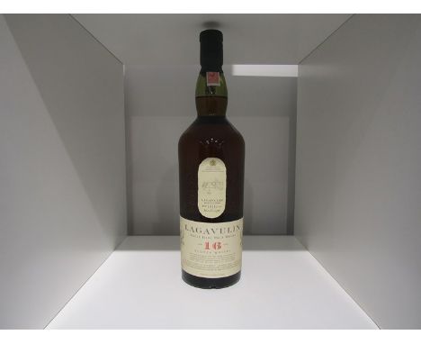 Lagavulin 16 years Old Single Islay Malt Scotch Whisky, 1ltr