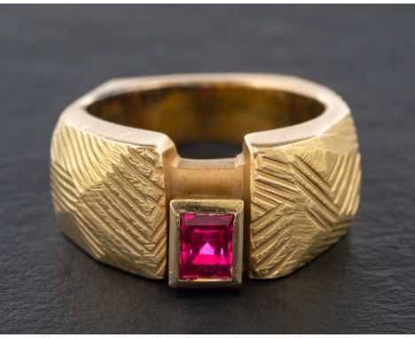 An 18ct gold, pink, rectangular, step-cut, synthetic spinel ring,: with maker's mark 'BB' and hallmarks for London, 2003, len