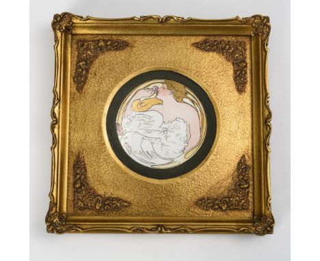 Jugendstil-Künstlerteller mit Damenporträt. Stempelmarke Silesia, Böhmen, 1913. Signiert "Hortense C. Mattice 1913".         