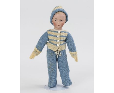 Porzellankopfpuppe "Pfeifer". Gebrüder Heubach. Kopfmarke: 4 Quadratmarke. Alter nicht bestimmbar.             Biskuitporzell