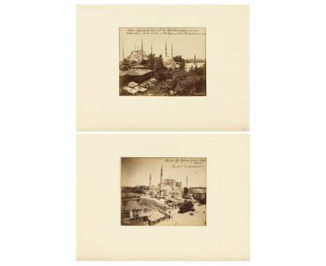             2 frühe Fotografien der Stadt KonstantinopelAlbuminpapier auf Karton gewalzt. Ca. 1890. Passepartoutausschnitt je