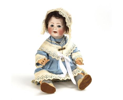 Charakterbaby. Alt, Beck & Gottschalck. Kopfmarke: ABG 1361 55 Made in Germany 16. Um 1912.             Biskuitporzellan, Mas