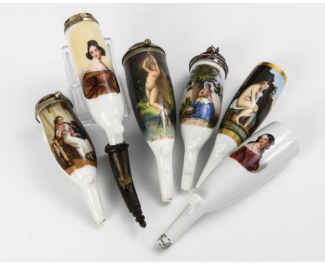 6 Pfeifenköpfe mit Frauenbildnissen. Um 1850/60.             Polychrom bemalt, teils über Vordruck, goldstaffiert. L 11-14 cm