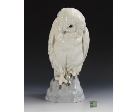 Eule. Heubach. Quadratmarke, ab 1909. Modell-Nr.: 3938. Entwurf: 1904.                     PECH,             Otto (1882 Alten