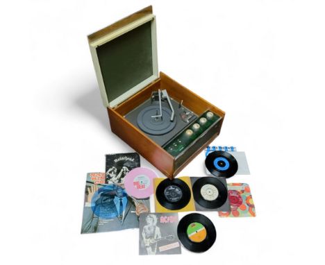 Vinyl - A 1970's Dansette Prince vinyl player; Motorhead "Big Beat" single 'NS 13-A',&nbsp;Matrix / Runout&nbsp;(Runout, Side