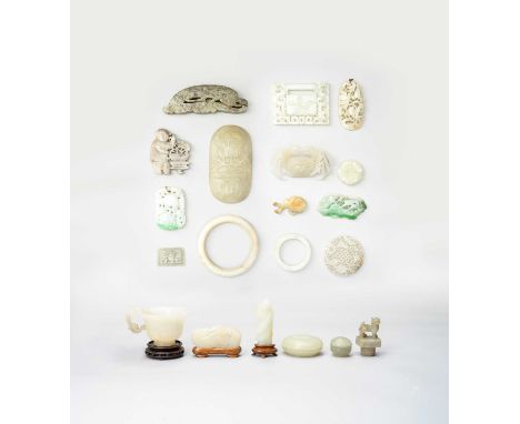 A COLLECTION OF CHINESE JADE AND HARDSTONE ITEMSMOSTLY LATE QING DYNASTY Including: a cup, two boxes and covers, six plaques 