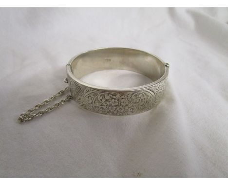 Silver bangle