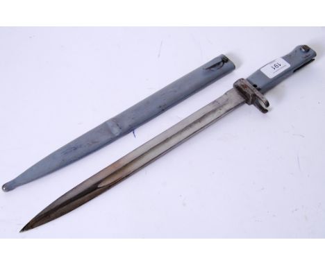 BAYONET: An original WWI First World War era German Ersatz bayonet, within the original scabbard. Approx 42cm long.

NOTE: Fr